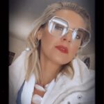 Eliza Coupe Instagram - Minnesota movie making… #minnesota #movies #dayswhentherainscame #somuchfun #laughter #joy #light #coldaf #lakeminnetonka #wayzata #excelsior #mn #beautiful #beings #fashion #hair #makeup #style #love