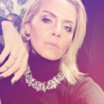 Eliza Coupe Instagram - Minnesota chic. ❄️🖤❄️ #indiefilmmaking #minnesota #somanyfilters #itsfine #bts #bs #be #bee #onlocation #ootd #richpeople #ice #cold #love Excelsior, Minnesota
