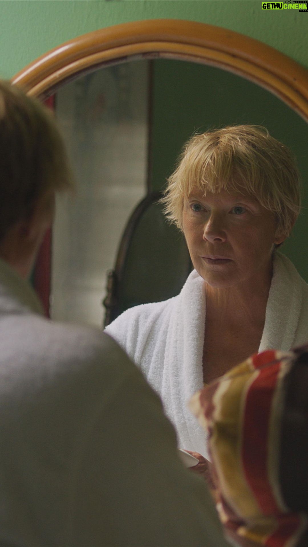 Elizabeth Chai Vasarhelyi Instagram - SAG Nominees “Annette Bening and Jodie Foster are a spectacularly winning team” in NYAD. Watch now on Netflix.