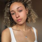 Ella-Rae Smith Instagram - 🦁