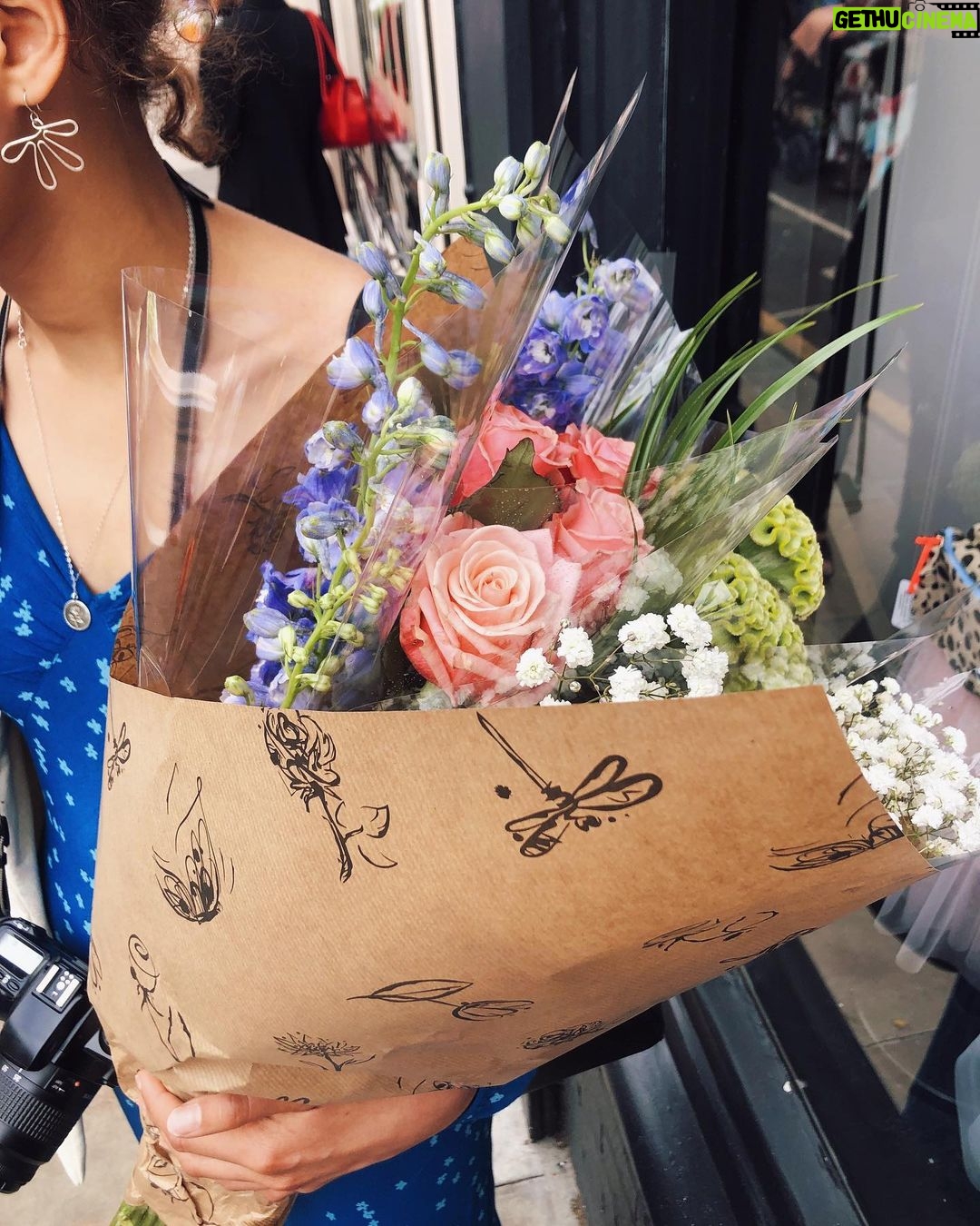 Ella-Rae Smith Instagram - pick of the day 💐 Columbia Road Flower Market