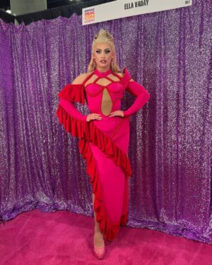 Ella Vaday Instagram - @rupaulsdragcon DAY 1 Dump

Firstly look at this incredible fit by @jeffreykellydesigns , inspiration from JPG, I’ve always wanted to work with Jeffrey so this was a dream!!!

The thing I love about dragcon is it gives all us queens from around the world a chance to meet,everyone was so lovely, and you realise we’re all the same, with a shared experience 🥰 

Also so blown away at all my fans who travelled far and wide, it’s crazy how far drag race uk reaches , so thanks for coming to visit me it means the world! I love y’all! 💋💋