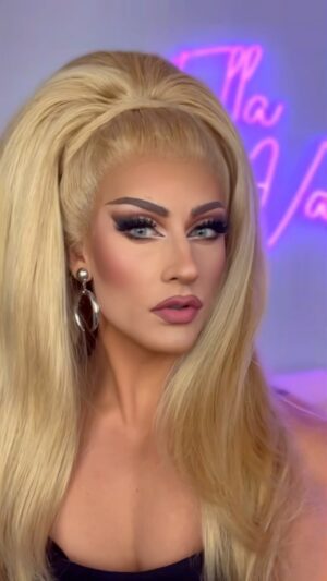 Ella Vaday Instagram - 👑 Stepping up as the host of @attitudemag Tea Time! ☕✨ Catch me every week on YouTube for juicy interviews with the fabulous queens eliminated from @dragraceukbbc Series 5 where we’ll be spilling tea and serving mug! ☕️💅 #AttitudeTeaTime #GlamHost #DragRaceUK

Hair @benjaminpaulhair @howsyourheadwigs 
Lenses @solotica Aquarella Samba Green 
Face @kryolanofficial & @esteelauderuk 
Eyes @morphebrushes 
Lashes @eldorafalseeyelashes 
Lip @maccosmetics