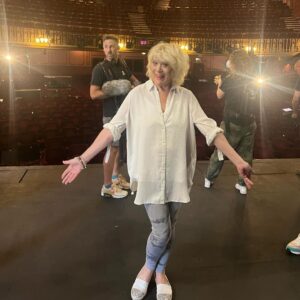 Ella Vaday Instagram - Wow what a show! I did this for my Aunty Anita who passed away from breast cancer when I was a kid, my cousin Michelle who is currently going through treatment , all of my @coppafeel trekkers especially @brogan.smashingsecondaries who sadly passed away and my amazing mum who is a 2 time cancer survivor!

We had so much fun filming this, really was a team effort with so much love, and such an emotional experience too and I think for all of us therapeutic to talk 

I hope the takeaway from the show, is to never be embarassed to get checked if you are at all concerned , and to know your normal so that you can get diagnosed as early as possible. 

IT ALL STARTS WITH A SQUEEZE

Lots of love to all of my #therealfullmonty family, and a massive thankyou to all of production @itv and @spungoldtvofficial

❤️@mrashleycain @ashleybanjo @officialpaulburrell @bencohenrugby @p_wicks01 @victoriaekanoye @coleen_nolan @sherrie.hewson @vanessabauer_skates @gemmacollins @juliabradbury and @diversity_official ❤️