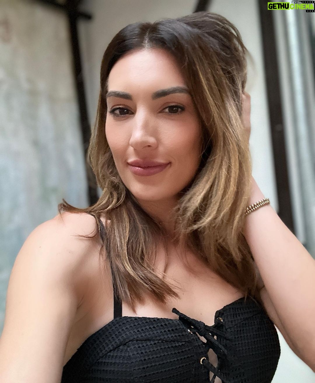 Ellen Hancock - 599 Likes - hi ππ»