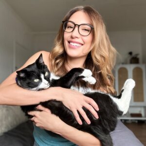 Ellen Hancock Instagram - Happy Friday from me and the big babe 💕💖