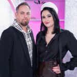 Ema Fajnorová Instagram - Nákupné Maniačky majú v telke prvý krát od septembrového štartu na @tvjoj pauzu 🛍️ Už niekoľko mesiacov pre vás natáčame nové diely, ktoré vás čakajú v roku 2024 v januári. Tento rok sa odvysielalo vyše 70 častí. Natáčanie sa už za tento polrok stalo súčasťou môjho pracovného života a programu. Verím že rovnako baví sledovať túto reláciu Vás, našich divákov ako mňa baví ju tvoriť. look @dendis_official