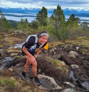 Emelie Forsberg Instagram - I love our local races here in Rauma Norway ❤️!
Yesterday I ran @molde7topper a beautiful 19 km race! Going into a race well beaten after altitude and a harder 2 week of training at home was mentally hard, but I believe it was a good training! Now some rest and specific training! 
So fun to see @yngsen crush the course 💪🏼

1 📸 @jornsorthe 
2 📸 @stiandrogseth_foto