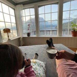 Emelie Forsberg Instagram - Himalayas might be the place I love the most except home.
We had some very lovely weeks in the high mountains, but to wake up home, prepare a coffee, go outside and listen to the birds is truly peaceful.
Here are some moments from home ❤️