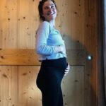 Emelie Forsberg Instagram - [ Eat enough ] Part 2 of what I believe is one of the keys to longevity in sport. I think what we all ( coaches, professionals, kids sports clubs, etc) should focus on the training. We need to eat enough and balanced to perform on trainings, and it's training you need to do to build that base, to evolve and compete at highest level. I really admire the Norwegian triathletes and their coach when it comes to this approach. I think we all are different, some humans can be OK on low body fat %, but some need more. A good sign for us women is to still have our periods. If we don't, then that's a sign your body is stressed. For me I knew I never wanted to risk injury or the risk of not being able to have children, just to loose some kg. I hope for a future where it's more focus on being healthy and perform at top level. 💛 This is a sensitive subject for many and personally I try to avoid thoughts and other that can influence in a way I'm convinced is not good for me.