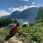 Emelie Forsberg Instagram - The winter has been incredible weird up here. Rain and snow, warm and cold. Training long days has been a challenge and it makes me dream about my hobby; growing veggies! As long as I can remember I have been dreaming about having a big garden. It's earthening to dig the hands in the soil, see the work you put down become veggies ❤️ These day's I've made a master plan for the garden, but as with everything, the plan needs to be realised, with the work. And I'm up for it 👩🏽‍🌾 When the spring arrive so to say!
