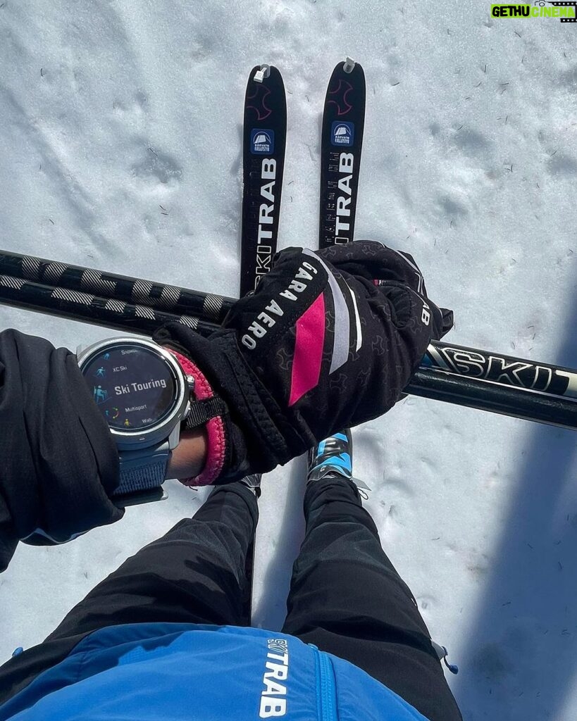 Emelie Forsberg Instagram - I feel like we don't talk about the benefits of cross-training enough! It's easy to get caught up in running mileage, but for me, I have always used the winter months to focus on SkiMo and other cross-training activities to supplement my training. I reduce my running volume by nearly 60%, but I'm able to increase the volume of activity with SkiMo sessions up to 6 hours. By reducing the impact on my body, I feel fresh and strong going into the spring racing season, and I have a great aerobic base. I collaborated with @corosglobal on this in-depth blog post about my cross-training. You can see how I build my base fitness during this season and maintain strength. I also created a strength workout you can download in the COROS app and start on your watch. Tap the link in my bio to read more and download the workout. Excited to share this with you! #trainwithCOROS