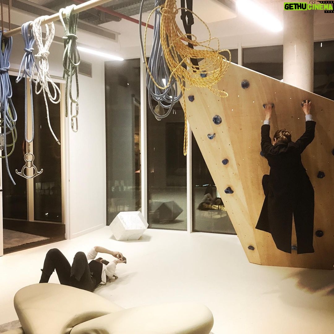 Emilia Clarke Instagram - Vertigo. When you’re climbing the walls at not being able to physically climb the walls. Just make sure your camera operator is there to capture the struggle. #😂 #🤓 #mondays #clingingonfordearlife #willitfitinmyhousetho?