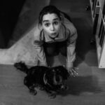 Emilia Clarke Instagram – An actor prepares.
Ball?!
Treat?!
Lunch?!
#ohitsadogslife
#hewaslesshappywhenigottotheballfirst
#🎾 #🐶