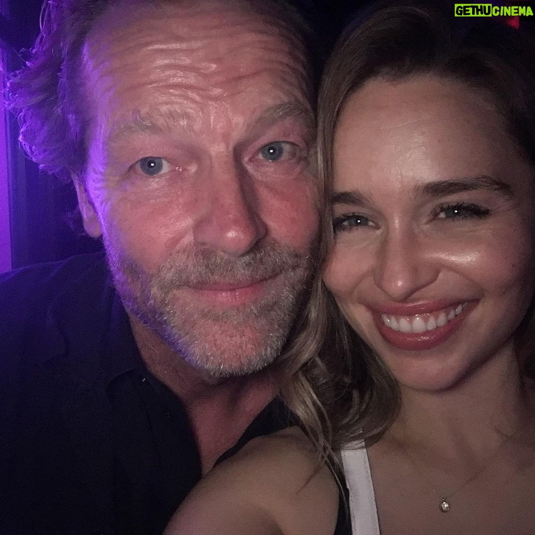 Emilia Clarke - 2.7 Million Likes - The man. The myth. The LEGEND @iainglen60 HAS JOINED INSTAGRAM!
🤩🤩🤩🤩🤩🤩🤩🤩🤩
“KHHHALLEEESSSSIIIII!!!” My hero and my guide for over a decade… please instaworld show this man the lovin he deserves #🥰 #👏 #🥳