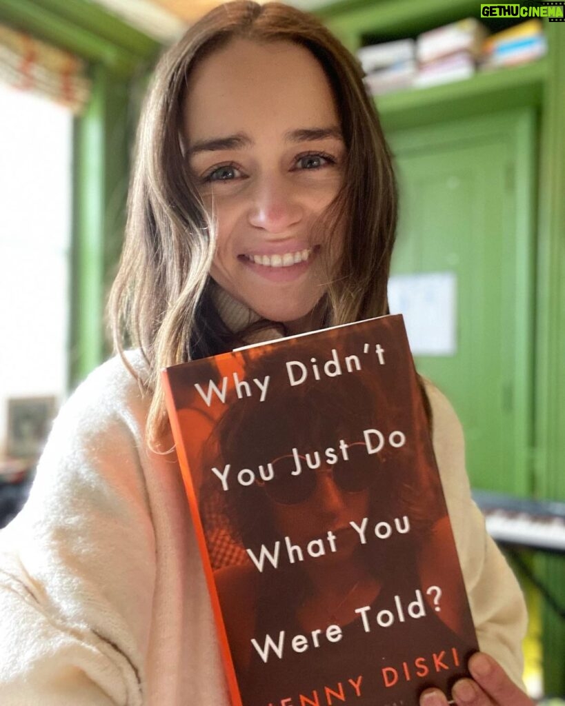Emilia Clarke Instagram - Ok so many many books have been read this lockdown and many are already being praised and seen but this is one I stumbled upon and cannot recommend highly enough! A collection of Jenny Diski’s articles, which are funny, heartbreaking, insightful and wise, if you like beautiful writing to cheer up the same 4 walls you’ve been staring at, this is for you. Why didn’t you just do what you were told by Jenny Diski I found it at @londonreviewofbooks but order from your local bookshop and keep them happy ❤ #escapetheworldforawhile #🙌
