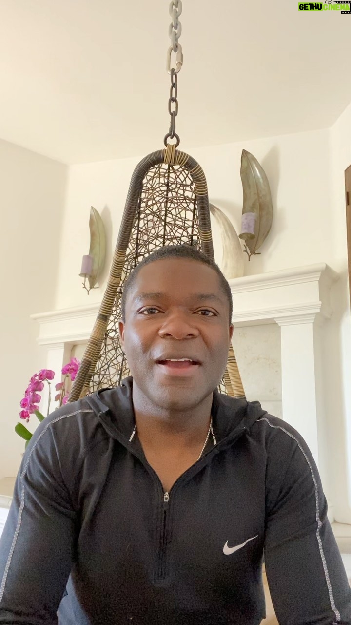 Emilia Clarke Instagram - The masterful, Uber talented @davidoyelowo reads ‘Praying’ by Mary oliver. He is dedicating this beauty of a poem to @childrenshungerfund a wonderful charity that has dedicated itself to feeding and aiding those children and families experiencing poverty around the world. 🙌🕊 Here’s the prescription as it reads in @thepoetrypharmacy @thepoetryremedy. Condition: Need for Mindfulness. Prayer, to many in our secular age, has become a dirty word. The concept is dismissed as fusty or naïve; the practice even more so. And yet, as the popularity of meditation and mindfulness soars, there seems to be a collective longing for a moment of quiet in our busy lives. A moment in which another voice- an internal whisper, all too easily drowned out behind the sirens and chatter of modern life- may speak. Mark Oakley, a former canon at St Paul’s Cathedral in London, wrote a wonderful book about how- to him- liturgy was poetry. Across religions, he says, the devotional words which we chant, memorise or sing are a king of poetry that links us to the divine. In the case of many religions, those words can be in a language that the worshippers themselves don’t even understand, and yet somehow their cadence is enough to transport us. It’s not only the religious who can gain from prayer, just as it’s not only the religious who can appreciate a spectacular cathedral, mosque or temple. Prayer is a constant that run through all human civilisations, and it’s there for a reason. In this poem, Mary Oliver reminds us that we are all in need of a doorway into thanks, and a way of relating to the world without our egos. Having found that, we can allow ourselves- even if only for a moment- to feel a quiet gratitude for all the small moments of grace that we encounter daily. We can thank the world around us for containing blue irises, and weeds, and small stones. Stop in the street, in the garden, on the train. Pay attention. Put together a few simple words that feel right. If you’re very quiet, and very lucky, you might just hear a voice whispering back to you. Thank you so much David for your beautiful reading!! 🙏🏻❤️👏❤️