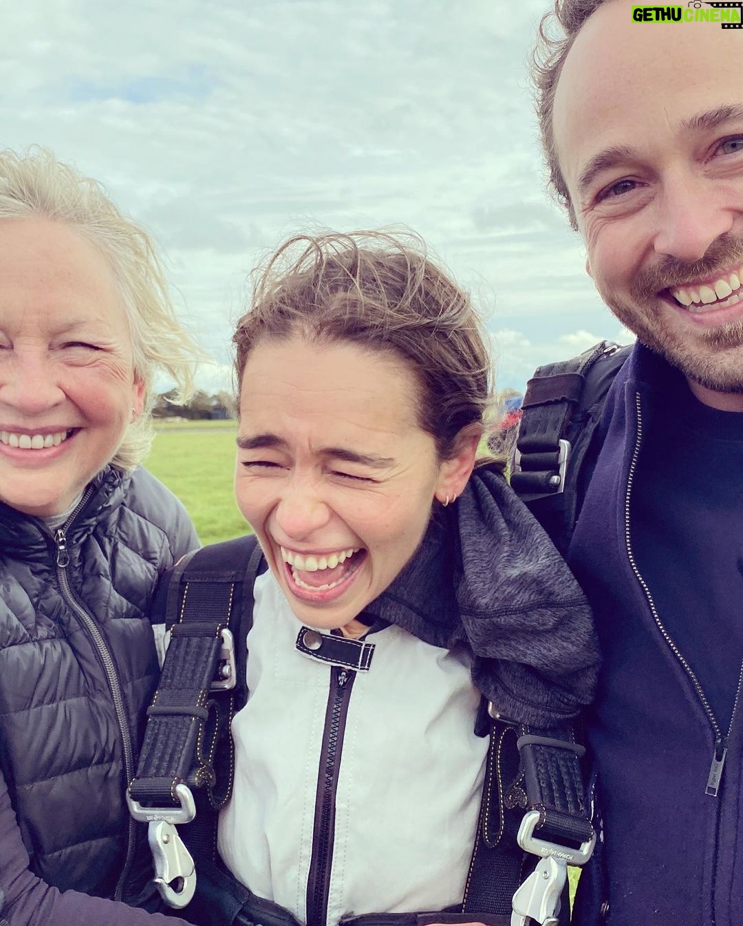 Emilia Clarke - 3.4 Million Likes - What could match the profound existential terror of another birthday?
Jumping out of a goddamn plane is what.
😎
#whosaysyoucanonlyflydragons?
#freeeeeeeeeefaaaalllliiiinnnggggg #🥳
#myfacialexpressionstellyouallyouneedtoknow
#mymothermyhero #birthdaybluestakeapunch
Thank you Hinton Sky Diving for the most exhilarating experience of my life!