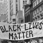 Emilia Clarke Instagram - BLACK LIVES MATTER. #justiceforgeorgefloyd matters. #justiceforahmaudarbery matters #justiceforbreonnataylor matters. Donate to: https://minnesotafreedomfund.org/donate. We are not immune to this here in the UK. It is everywhere. Honestly I have struggled to find the right and truthful words to write here, I’m trying to educate myself so I can not be part of the problem. Please do the same. An organisation to aid your understanding in the uk is inquest.org.uk, and you can support affected families via https://uffcampaign.org/ #blacklivesmatter Beautiful artwork by @shirien.creates