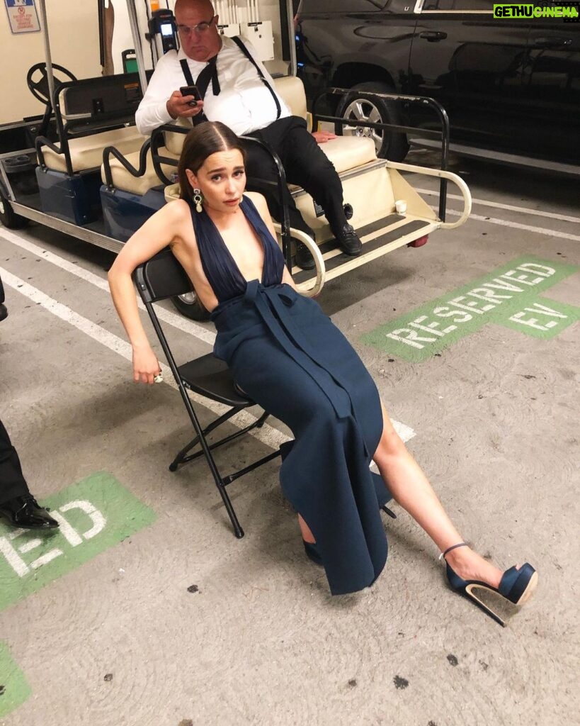 Emilia Clarke Instagram - DAMN did that dance floor take a beating. IN LITERAL STILTS NO LESS. I cannot believe I still have feet. #🔥 #💪🏻 #emmys2019 #mammaofdragonsoverandout #✌️