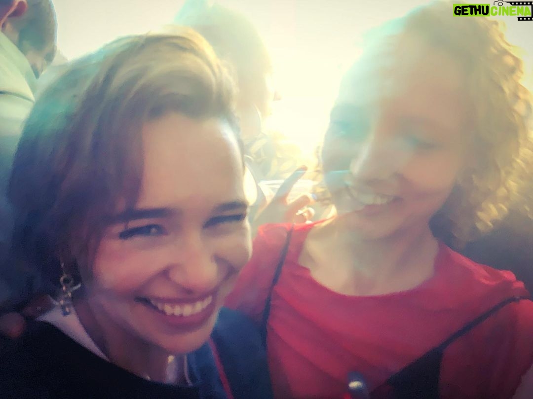 Emilia Clarke Instagram - Proving that your thirties are made for clubbing till dawn. @imogen_f_lloyd you will always have my heart and my dancing shoes for LYFE! #❤️ #bffs #longtimelove #coffeepatronanditson #🏆