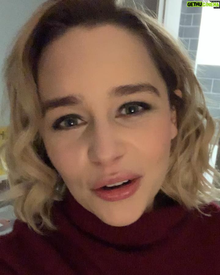 Emilia Clarke Instagram - WTF!!!! YOU GUYS BROKE THE OMAZE WEBSITE!!!! 🎉🎉🎉🎉🙌🙌🙌🙌🙌😂😂😂😂😂😂😂 BLOWN AWAY by the reaction from my little @omazeworld video, THANK YOU this breaker of chains and websites can now safely report it is back up and running smoothly! 👉By way of an apology the throne, my dragons, Westeros, omaze and I would like to say SOZ and if you enter now at 👉omaze.com/Emilia👈 there are 150 bonus entries to enjoy using the promo code BREAKER you could still be in with a chance to join me on the red carpet for the LAST GAME OF THRONES PREMIERE EVER. Ever. 😳 So that’s... B (for best believe that after party will be LIT 🔥) R (really gonna make your friends jelly) E (especially the ones who only watch telly) A (almost as exciting as that delightful takeaway deli) K (kicking down your social media door with the might of a 100 stone welly) E (even if you’d rather be looking up if that’s actually a rash right there on your belly) R (relentless in my determination to make this post rhyme, we may even eat vermicelli) 🍝 #happyscrolling #seeyouonthelitafredcarpetpeople #yesirhymeanditfeelsfine @omazeworld @hbo @gameofthrones #🔥 #🙏🏻 #❤️ #🙌