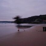 Emilia Clarke Instagram - Oh 2018 you went by in a flash and a blur. Dearest Instaworld I truly hope your 2019 is full of contentment, laughter and recycling. #happynewyearhappynewplanet #❤️ #ohhello2019 #instantlyregrettedtakingoffmybootsandgivingmyfeetpneumonia 📸 @charliemcdowell (well he is a director after all)