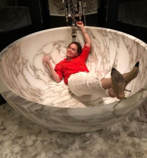 Emilia Clarke Instagram - With you I feel 2 feet small. 
X 2 
@prideofgypsies HAPPY FREAKING BIRTHDAY BABY! An oversized bath tub of happiness for another year of you. 
#moonofmylifemysunandstars 
#finallyabathbigenoughtobathadragonin 
#thenbrokecosispentallmymoneyonbubblebath 
#❤️ #🐲 #😂
