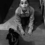 Emilia Clarke Instagram – An actor prepares.
Ball?!
Treat?!
Lunch?!
#ohitsadogslife
#hewaslesshappywhenigottotheballfirst
#🎾 #🐶