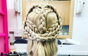 Emilia Clarke Instagram - Finding the words to write this post has left me overwhelmed with how much I want to say but how small words feel in comparison to what this show and Dany have meant to me. 
The mother of dragons chapter has taken up the whole of my adult life. This woman has taken up the whole of my heart. I’ve sweated in the blaze of dragon fire, shed many tears at those who left our family early, and wrung my brain dry trying to do Khaleesi and the masterful words, actions (and names) I was given, justice. 
Game of Thrones has shaped me as a woman, as an actor and as a human being. I just wish my darling dad was here now to see how far we’ve flown. 
But to you, dear kind magical fans, I owe you so much thanks, for your steady gaze at what we’ve made and what I’ve done with a character that was already in the hearts of many before I slipped on the platinum wig of dreams. Without you there is no us. 
And now our watch has ended. 
@gameofthrones @hbo #love #motherofdragonsoverandout