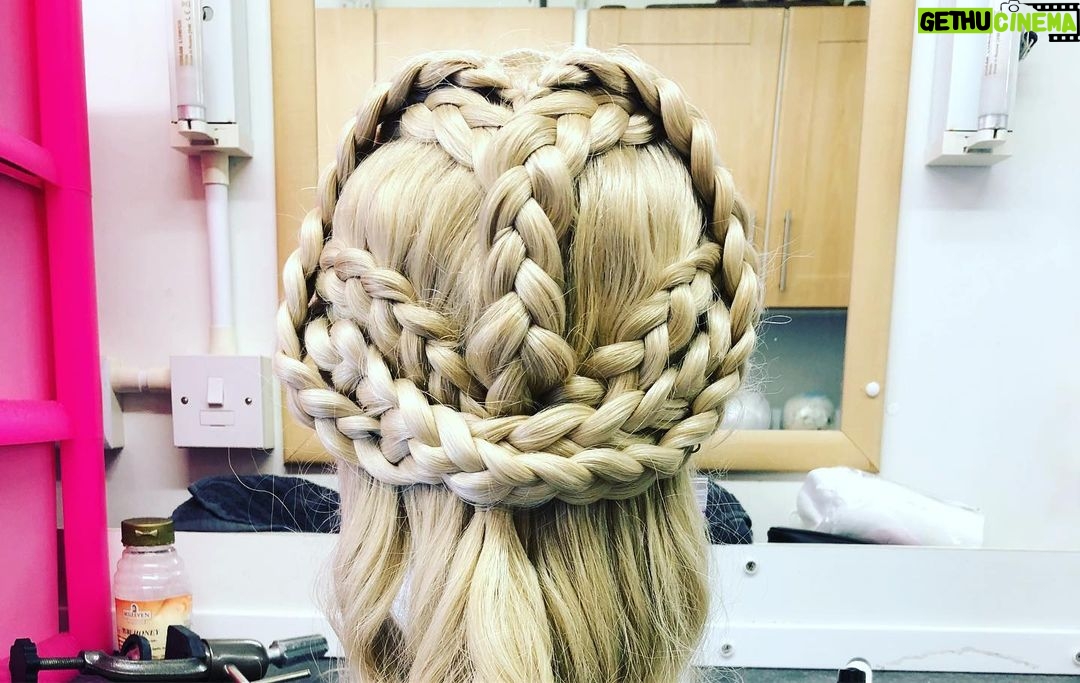 Emilia Clarke - 6.3 Million Likes - Finding the words to write this post has left me overwhelmed with how much I want to say but how small words feel in comparison to what this show and Dany have meant to me.
The mother of dragons chapter has taken up the whole of my adult life. This woman has taken up the whole of my heart. I’ve sweated in the blaze of dragon fire, shed many tears at those who left our family early, and wrung my brain dry trying to do Khaleesi and the masterful words, actions (and names) I was given, justice.
Game of Thrones has shaped me as a woman, as an actor and as a human being. I just wish my darling dad was here now to see how far we’ve flown.
But to you, dear kind magical fans, I owe you so much thanks, for your steady gaze at what we’ve made and what I’ve done with a character that was already in the hearts of many before I slipped on the platinum wig of dreams. Without you there is no us.
And now our watch has ended.
@gameofthrones @hbo #love #motherofdragonsoverandout