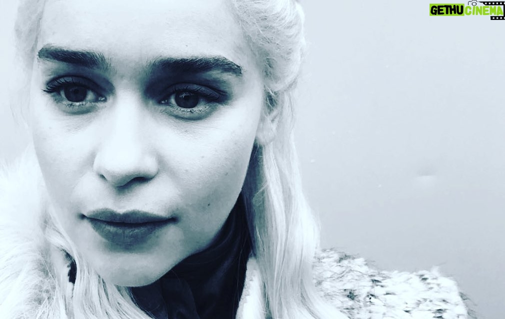 Emilia Clarke Instagram - Finding the words to write this post has left me overwhelmed with how much I want to say but how small words feel in comparison to what this show and Dany have meant to me. The mother of dragons chapter has taken up the whole of my adult life. This woman has taken up the whole of my heart. I’ve sweated in the blaze of dragon fire, shed many tears at those who left our family early, and wrung my brain dry trying to do Khaleesi and the masterful words, actions (and names) I was given, justice. Game of Thrones has shaped me as a woman, as an actor and as a human being. I just wish my darling dad was here now to see how far we’ve flown. But to you, dear kind magical fans, I owe you so much thanks, for your steady gaze at what we’ve made and what I’ve done with a character that was already in the hearts of many before I slipped on the platinum wig of dreams. Without you there is no us. And now our watch has ended. @gameofthrones @hbo #love #motherofdragonsoverandout