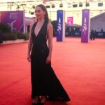 Emilia Clarke Instagram – Oh la la Deauville! Merci! 
From dawn till dusk I morphed into my french alter ego and we did it RIGHT. 
Head to toe @chanelofficial OUI CHEF.
Blazing sun into dazzling sunset? OUI CHEF.
From oysters to champagne this girl was on fire.

Merci merci beacoup @chanelofficial and @deauvilleus film festival for making me feel like the french starlet I so long to be 

#givethisgirloneglassofbubblesandshesconvincedshesfluent 
#saytosaythebritinmewaswhoiwokeupasanddamnsheainthalfaschic
