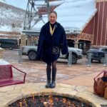 Emilia Clarke Instagram - Oh thank you @sundanceorg for making me feel like a Khaleesi all over again! (Complete with fire that I learnt I can’t walk through) What a snowy wonderland of people I love and admire with films that bring the HEAT! 😍 ITS POD GENERATION TIME BABY!! 😍 #yesihadaskirtbeofretheflames #maybeimissedthebelowfreezingmemo #podgenerationforever Park City, Utah
