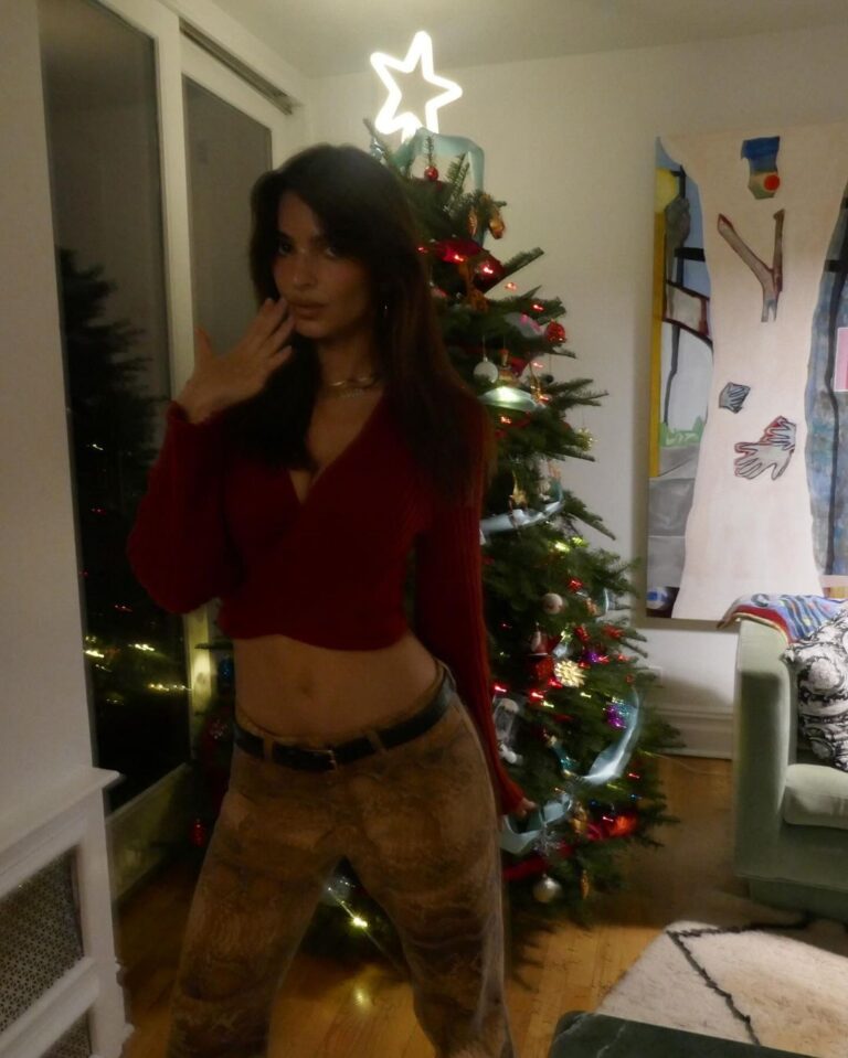 Emily Ratajkowski Instagram - some things change others stay the same 🎄