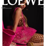 Emily Ratajkowski Instagram - @LOEWE Paula’s Ibiza 2023 🌞 @Jonathan.Anderson ❤️ @graysorrenti 🍓