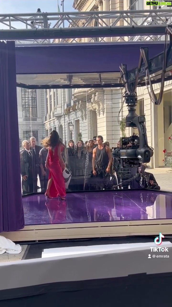 Emily Ratajkowski Instagram - The most special part of this shoot was having Sly on set with me💜 @versace SS23