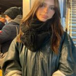 Emily Ratajkowski Instagram - ❤️‍🔥☔️🚊🖼️🫶 Guggenheim Museum