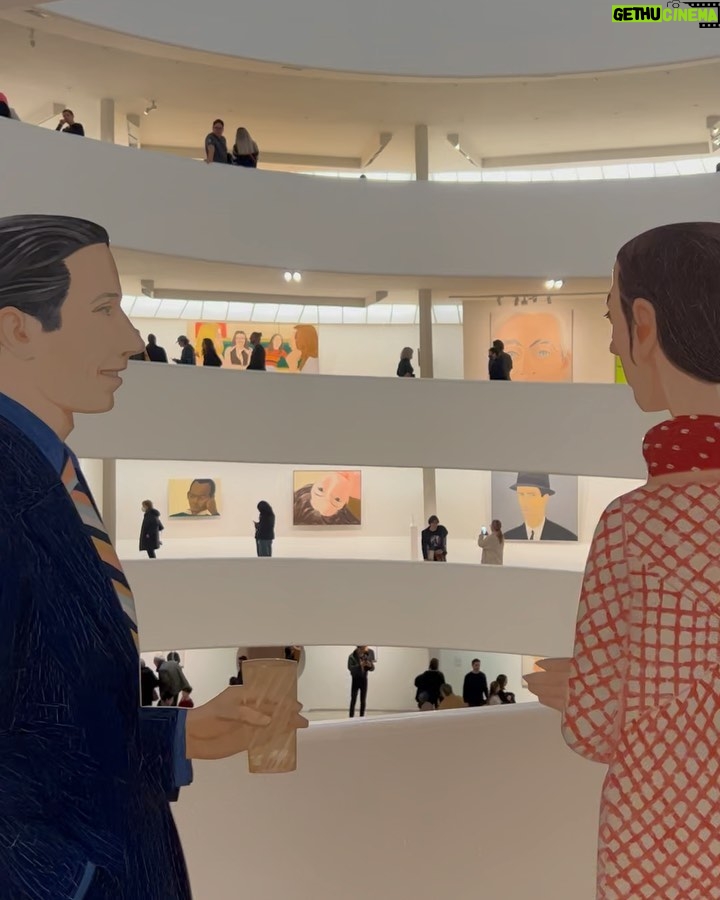Emily Ratajkowski Instagram - ❤️🔥☔️🚊🖼️🫶 Guggenheim Museum