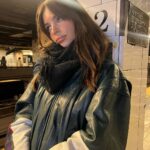 Emily Ratajkowski Instagram - ❤️‍🔥☔️🚊🖼️🫶 Guggenheim Museum