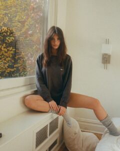 Emily Ratajkowski Instagram - home