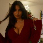 Emily Ratajkowski Instagram - some things change others stay the same 🎄