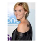 Emily Rose Instagram - I see you fake tatoo. Ya I’m looking at you 💥 Good ‘ol days are always foreshadowing — I find. Have memories in your past foreshadowed your present? Do you see common threads? 🧐