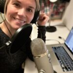 Emily Rose Instagram - Smell that? Oh that’s just midnight oil…. Yes it’s burnin’ 🔥 Where my mamas, parents, Christmas-partied-out-still-pounding-the-interweb-pavement-creatives at 🙋🏼‍♀️ What ya’ll up working on? Tell me about it! Or tag someone who you know is just up 😂😂