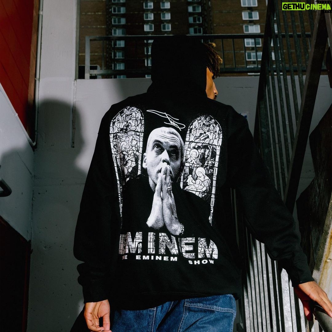 Eminem - 1.1 Million Likes - “I'd like to welcome y’all to The Eminem Show” 📺 #EmShow20 merch drops thursday. Get first access- link in bio