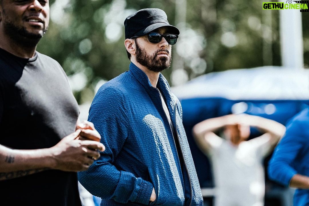 Eminem - 0.9 Million Likes - 📺 🏈 #HardKnocks finale airs tonight at 10p ET on @hbomax. @detroitlionsnfl