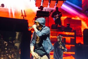Eminem Instagram - Had 2 come out with @50cent last night… thanks 4 the love, Detroit!  FINAL LAP TOUR!!! 

photo credit: Krewsade