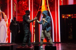 Eminem Instagram - Had 2 come out with @50cent last night… thanks 4 the love, Detroit!  FINAL LAP TOUR!!! 

photo credit: Krewsade