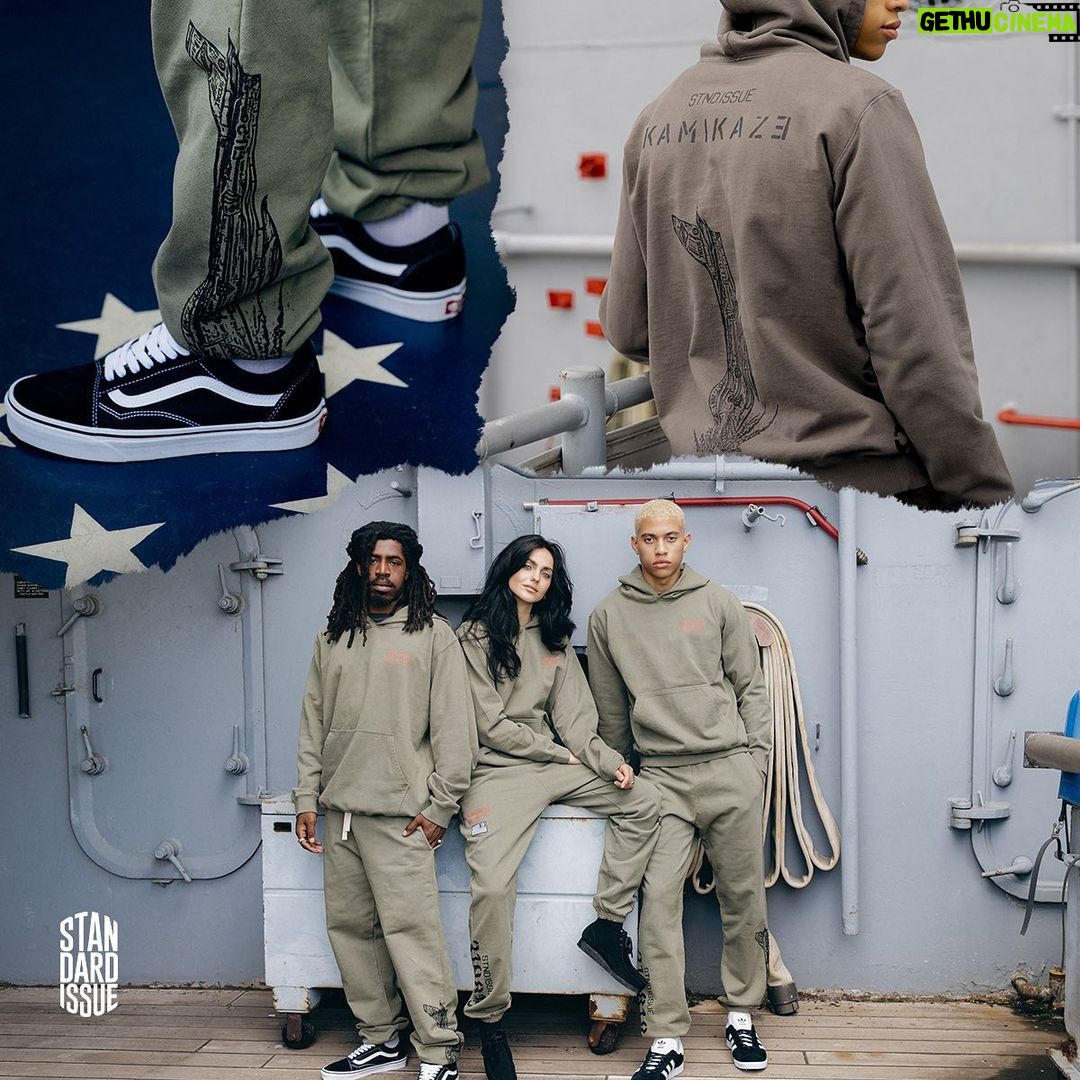 Eminem Instagram - ✈️ ✈️ ✈️ ✈️ ✈️ #KAMIKAZE5 Anniversary Capsule out now 💥 Link in bio