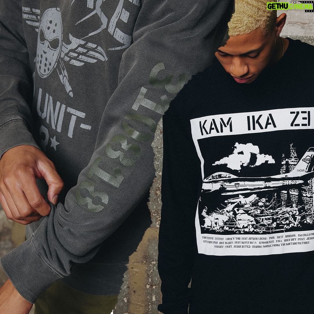 Eminem Instagram - ✈️ ✈️ ✈️ ✈️ ✈️ #KAMIKAZE5 Anniversary Capsule out now 💥 Link in bio